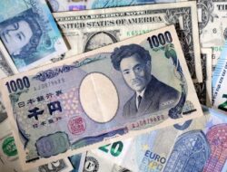 Dollar Rally Pauses On Iran Deal Hopes; Yen Edges Back From Intervention Zone