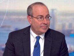 More From Fed’S Barkin: I’M Nervous About The Tails On Both Sides Of The Mandate
