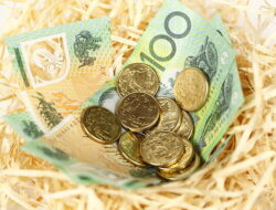 Australian Dollar Loses Momentum After May Peaks