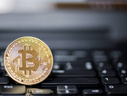 Bitcoin (Btcusd) Surges Higher From Key Support Zone