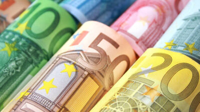 Eur/Usd Reclaims 1.1600, But Can Bulls Extend Gains? F Eur168