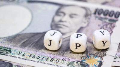 Usd/Jpy: Thick Daily Cloud Underpins Strongly But Traders Cautious On Looming Intervention