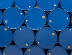 Wti: Falling Production And Deadlock In Negotiations