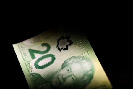 Canadian Dollar Falls To Seven-Month Low On Fed Hawkish Shift Lynxmpedb310U M