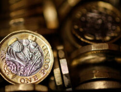 Sterling Shrugs Off Uk Fiscal Worries As Investment Inflows Rise: Bofa