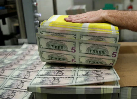 Fed Rate Hike Bets Undercut Dollar Debasement Trade, Ing Says Lynxnpef2Q19D M
