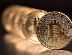 Bitcoin At The 200-Week Ma Hints At A Long Winter