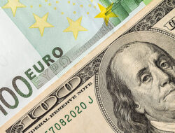Eur/Usd Loses Ground As Market Sentiment Favours The Us Dollar