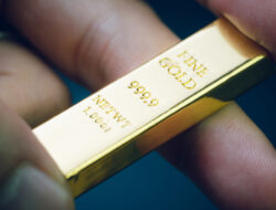 Gold Loses Ground With A Major Inflation Test Just Ahead