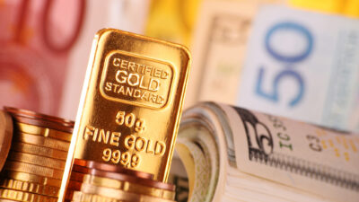 Gold Continues To Trend Lower And Pressure 2026 Low 11 Gold Continues To Trend Lower And Pressure 2026 Low F Gold135