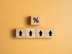 Strong U.s. Employment Data Raises U.s. Rate Fears