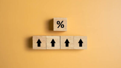 Strong U.s. Employment Data Raises U.s. Rate Fears
