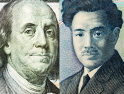 Usd/Jpy Breaks Above 161 After Fomc While Wti Crude Oil Falls
