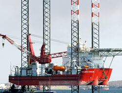 U.s. Oil Rig Count Slips To 450, Signaling Sl…