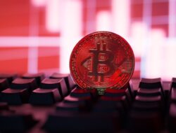 Bitcoin Price Prediction: Btc Breaks Its 50-Month Ema In The Worst Month Since 2022