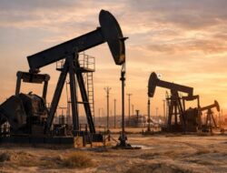 Crude Oil Inventories Rise 2.010M Vs -1.052M Estimate