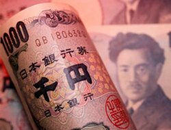 Yen Pinned Near 40-Year Low In Test Of Tokyo’s Intervention Resolve