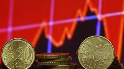 Treasury Yields Edge Higher As Markets Brace For Hawkish Tone In Fed Minutes Lynxnpec6B09S M
