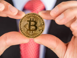 Bitcoin Looks Vulnerable As Downside Risks Continue To Mount