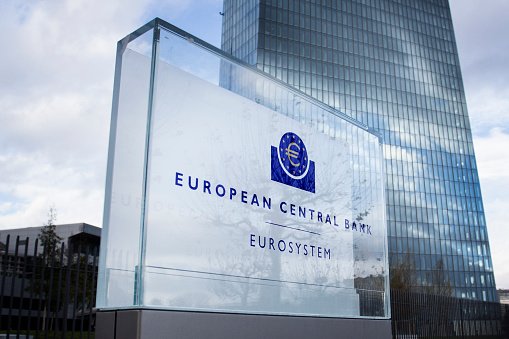Euro Focuses On The Ecb F Ecb5
