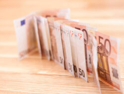 Eur/Usd Recovery Faces A Tough Climb From Current Levels