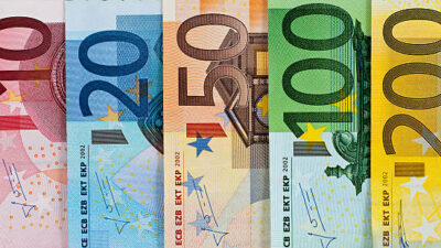Eur/Usd Recovery Stumbles At Resistance, Leaving Bulls On Alert F Eur222