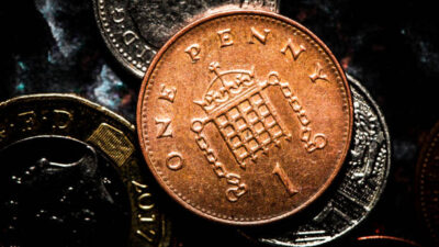 Pound Awaits Tighter Policy From Bank Of England