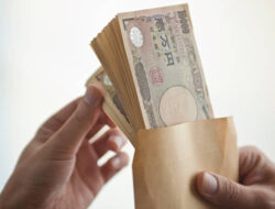 Usd/Jpy At 40-Year High: Multiple Factors Weigh On The Yen