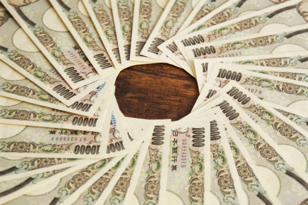 Usd/Jpy Holds Firm, But Is Another Upswing Ahead? F Jpy93