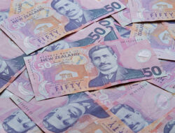 Nzd Jumps On Rbnz Hawkish Hike But Struggles To Hold Gains
