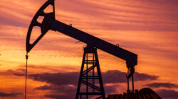 Wti Analysis: Gap Breaks Short-Term Trend As Price Remains Trapped Between The Poc And Profile Boundary F Oil108
