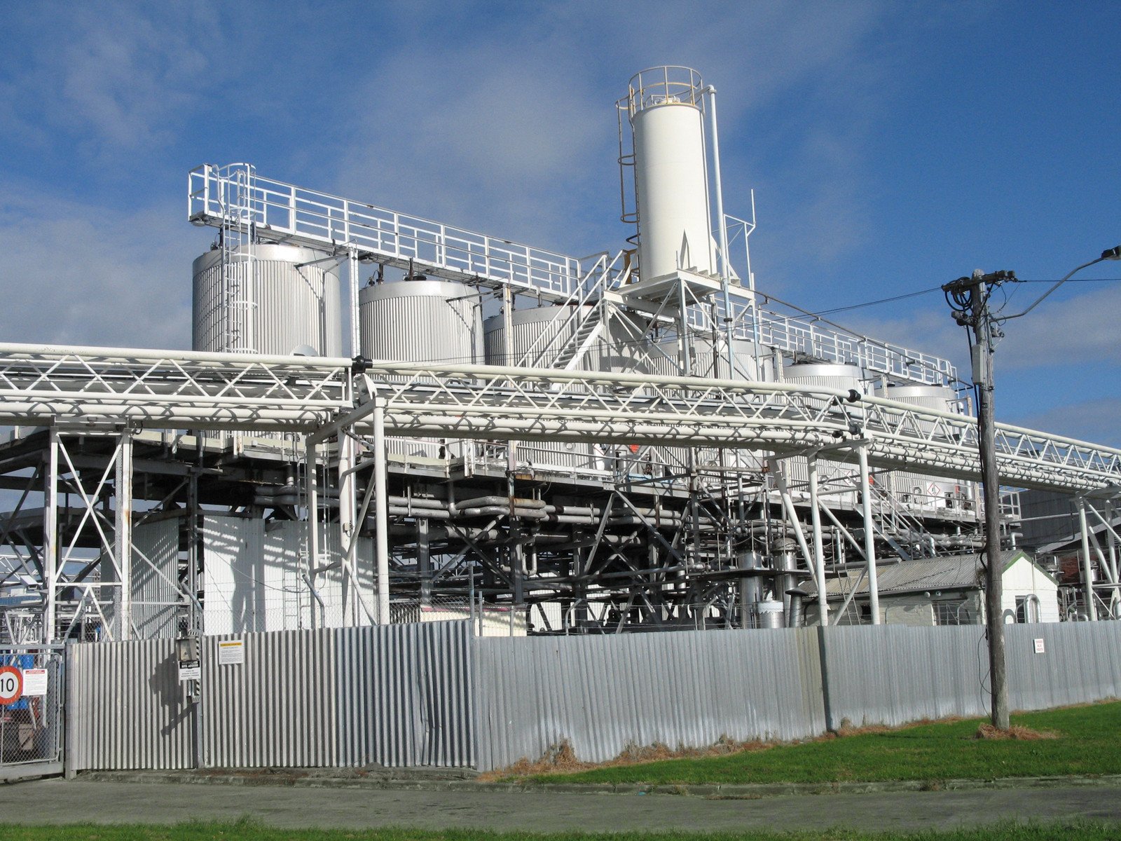Brent Price Rises Above $100 Per Barrel As Supply Disruption Widens F Oil126
