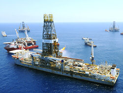 Oil Rises But Posts Weekly Loss On Hormuz Unc…