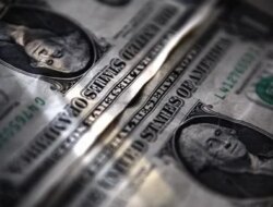 Argentina To Ease Dollar Lending Rules For Banks