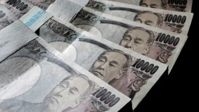 Exclusive-Bessent’s ’To Do’ List: Buy $5-10 Billion Worth Of Japanese Yen, Reuters Photo Shows 8 Exclusive-Bessent’s ’To Do’ List: Buy $5-10 Billion Worth Of Japanese Yen, Reuters Photo Shows Lynxmpeb0L0Fg M