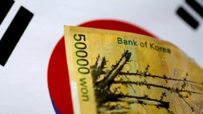 Asia Fx Set For Weekly Gains, Dollar Near 3-Mth Lows Despite U.s. Treasury Move Lynxmpee04078 M