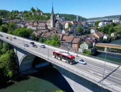 Analysis-Investors Set Sights On Swiss Franc For Popular Carry Trades After Yen Intervention