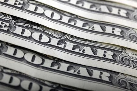 Canadian Dollar Weakens As Oil Prices Fall On Trade Data Lynxnpeab106U M