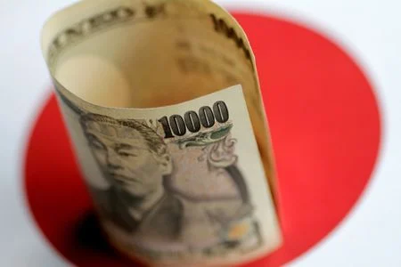 Asia Fx, Dollar Tread Water Ahead Of U.s. Cpi; Hormuz Tensions Lift Oil Lynxnpee4M041 M