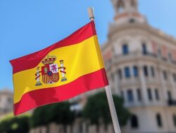 Spain July Services Pmi 58.3 Vs 54.9 Expected