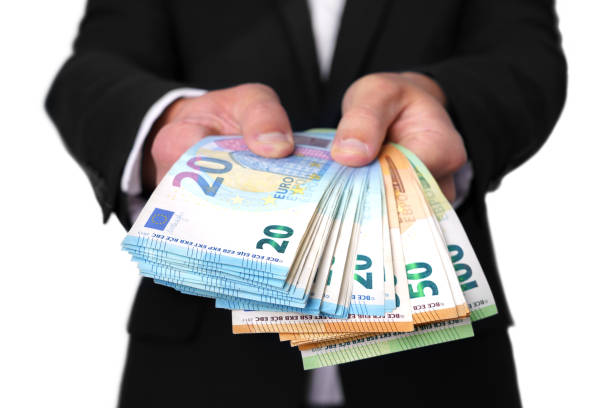 Eurusd – Bulls Take A Breather Ahead Of Fresh Advance F Eur220