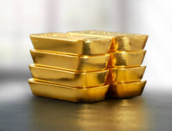 Gold On Track For Third Consecutive Weekly Gain