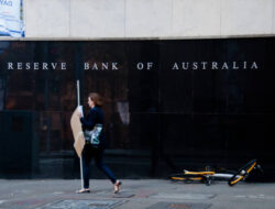 Rba Holds At 4.35%, Narrows Risk Of Hikes