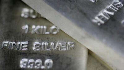 Xag/Usd Analysis: Silver Surges On Jobs Data, Yields Threaten To End It