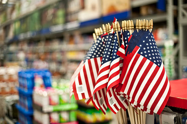 U.s. Retail Sales Declined In July F Usa42