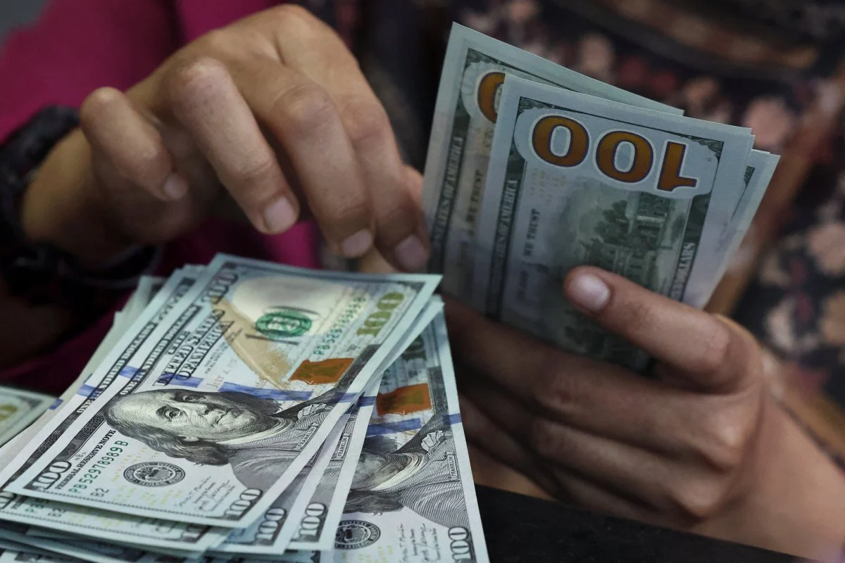 Japan’s Intervention Stabilizes Yen As Dollar Weakens Moved Lynxmpem1A18O 1200 L